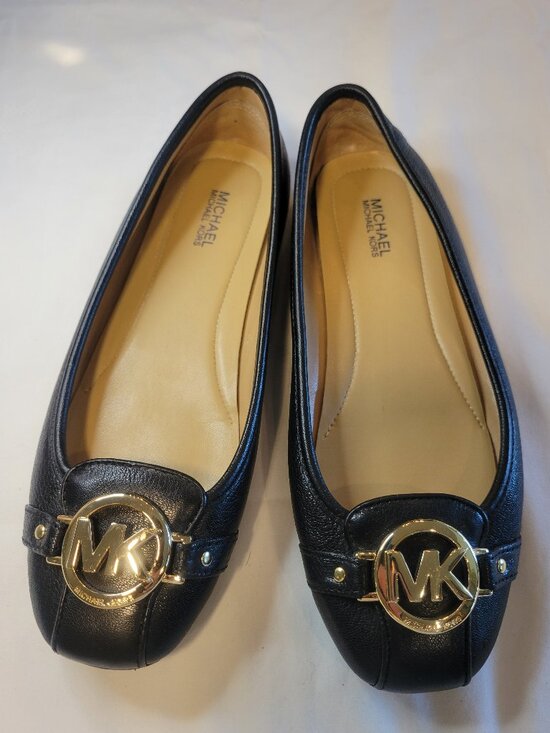 Michael Kors Shoes - Michael Kors Black Leather Ballet Flats Gold MK Logo Loafers 7M